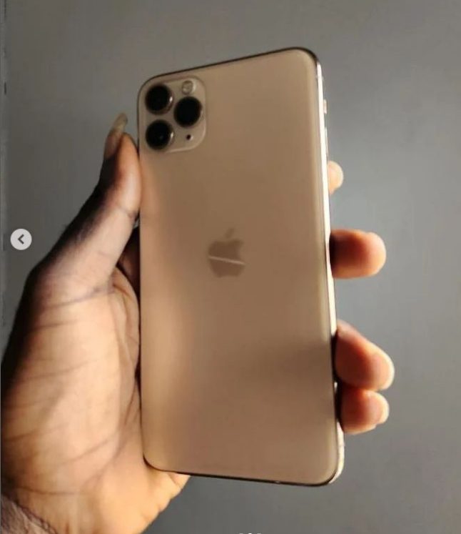 IPHONE 11 PRO MAX - Image 2